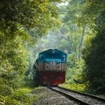 বড় দুর্ঘটনা থেকে রক্ষা পেল কালনী এক্সপ্রেস