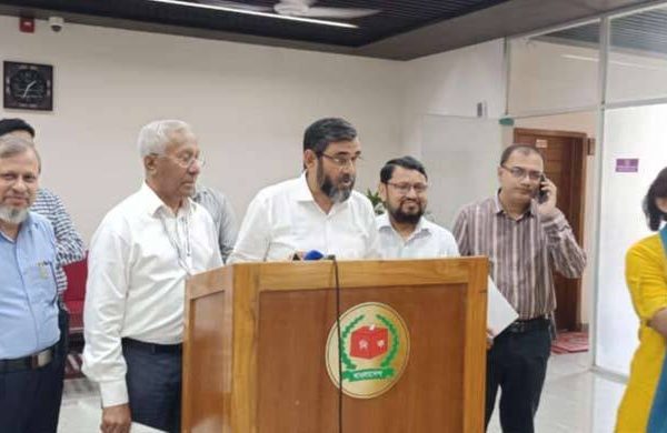 সরকার সিদ্ধান্ত নেবে কোন নির্বাচন আগে-পরে হবে: ইসি সানাউল্লাহ